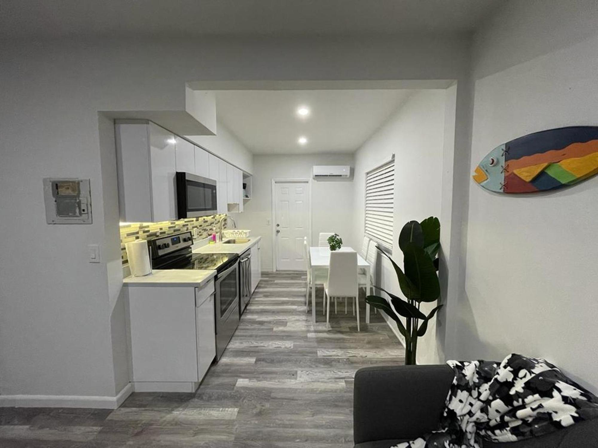 Douglas Rd Apartments Miami Buitenkant foto