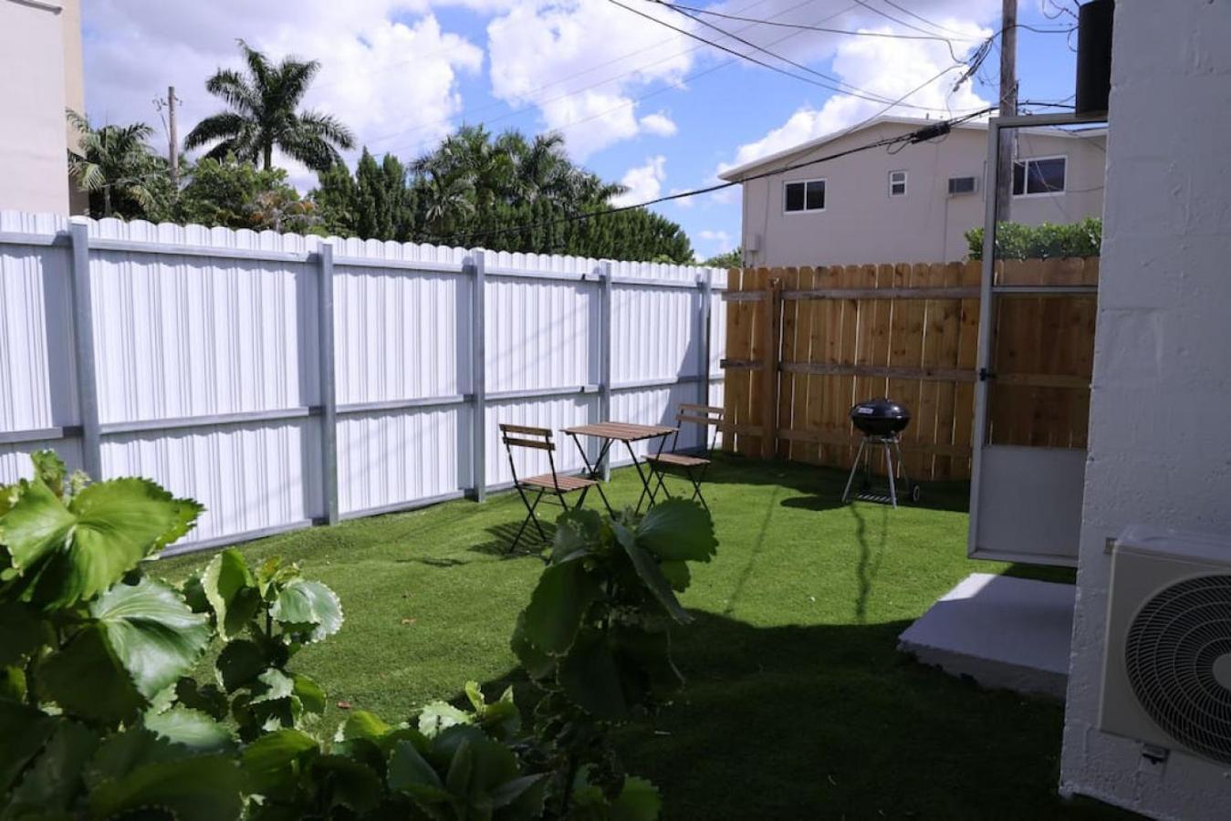 Douglas Rd Apartments Miami Buitenkant foto