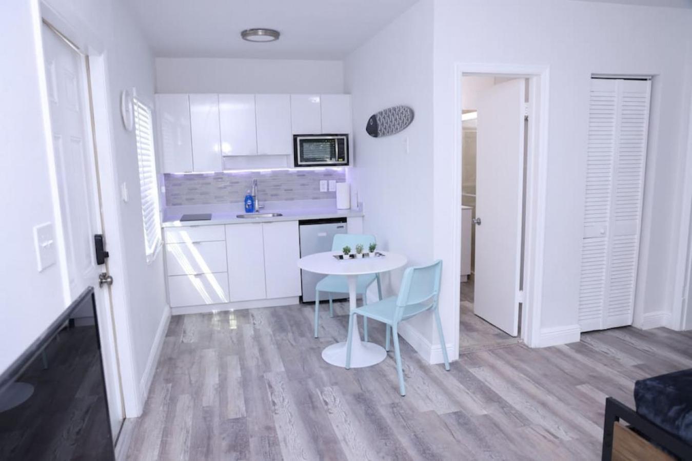 Douglas Rd Apartments Miami Buitenkant foto